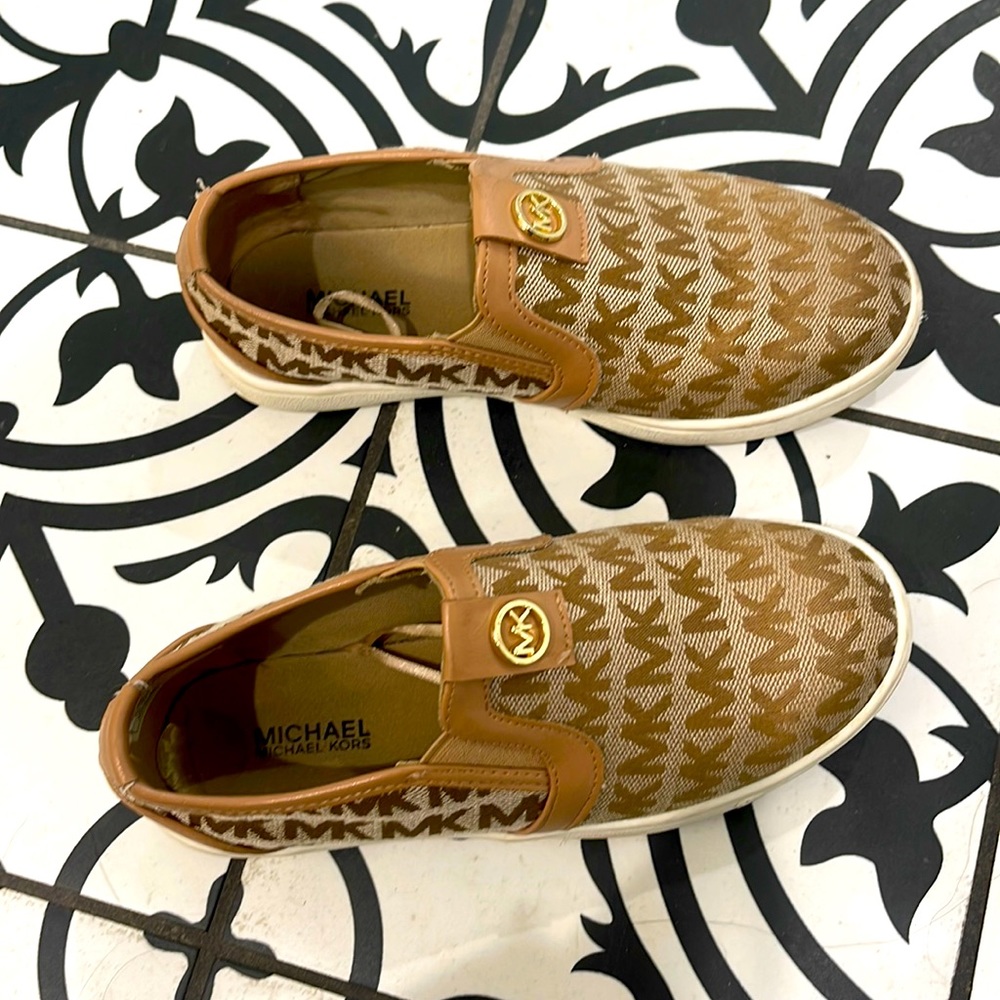 Little girls Michael Kors size 1